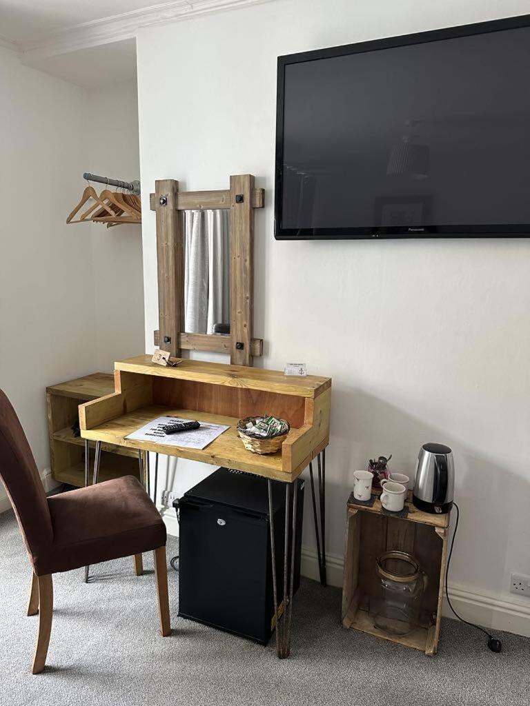 The Pier Hotel Aberystwyth Phòng bức ảnh