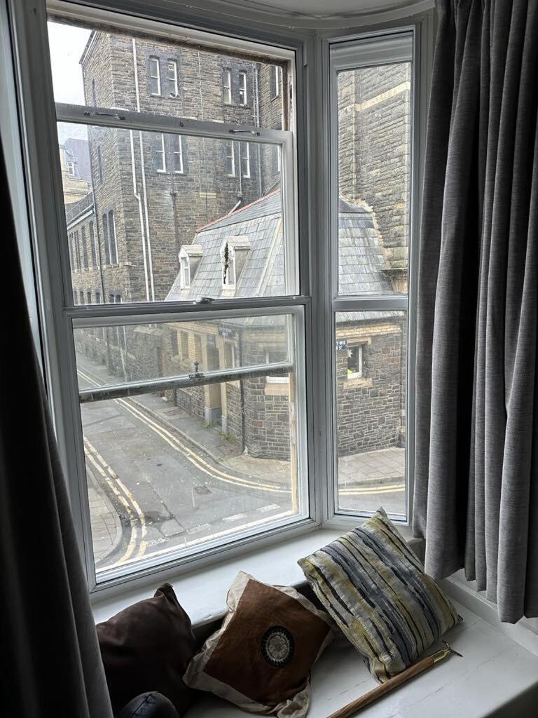 The Pier Hotel Aberystwyth Phòng bức ảnh